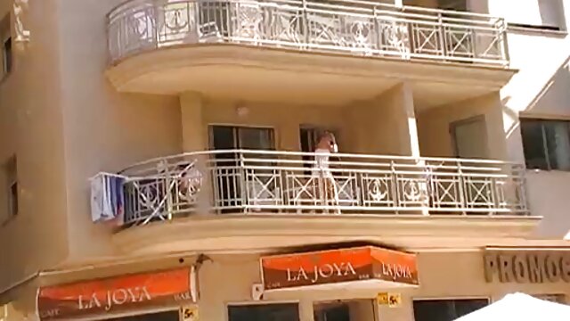 زیبا و فیلم سینمایی سکسی با لینک مستقیم نفسانی, مو قرمز